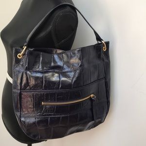 Leather tote